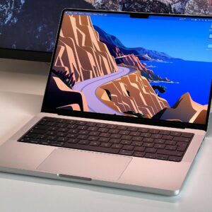 100 units Macbook Pro 2025