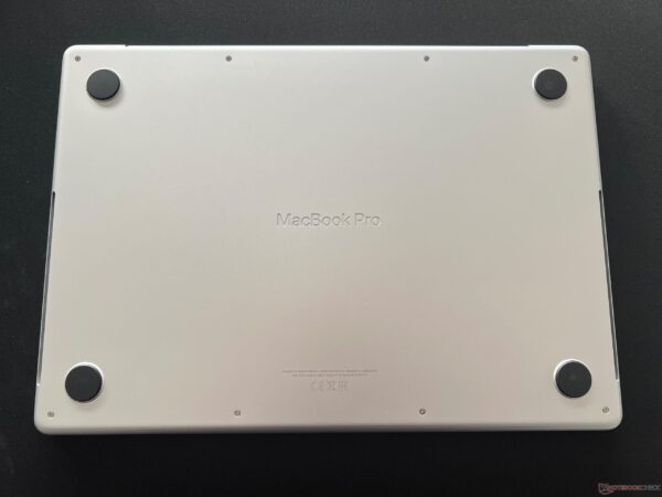 100 units Macbook Pro 2025 - Image 5